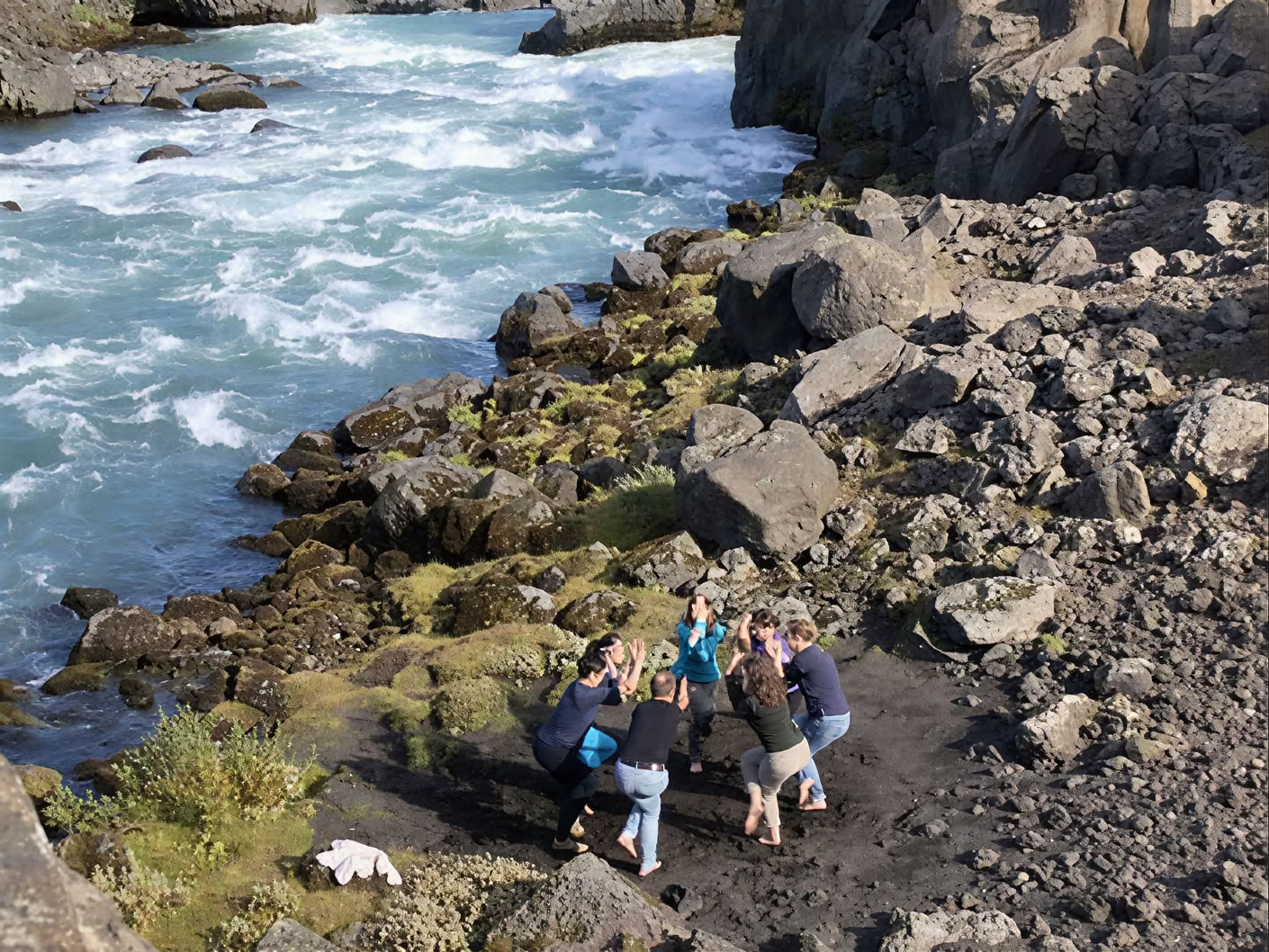 Yoga & Randonnée Retraite d'Automne Doré en Islande – Dates 2026