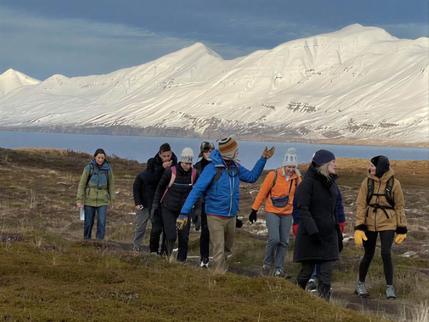 Yoga & Randonnée Retraite d'Automne Doré en Islande – Dates 2026