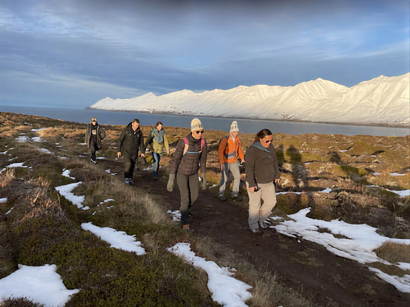 Yoga & Randonnée Retraite d'Automne Doré en Islande – Dates 2026