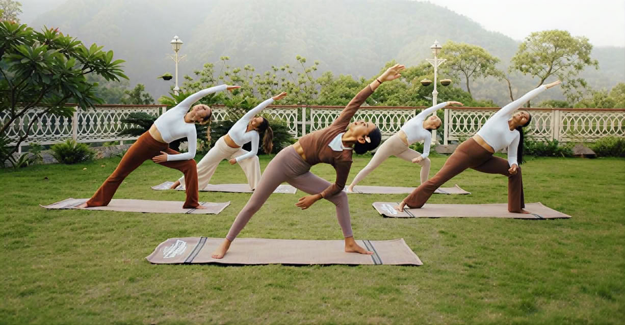 Formation de professeur de yoga de 500 heures à Rishikesh, Inde – 28 déc. - 18 févr. 2027