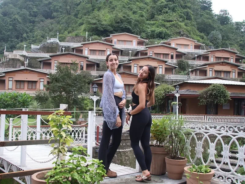 Formation de professeur de yoga de 200 heures (RYT 200 en Inde) – septembre - octobre 2026