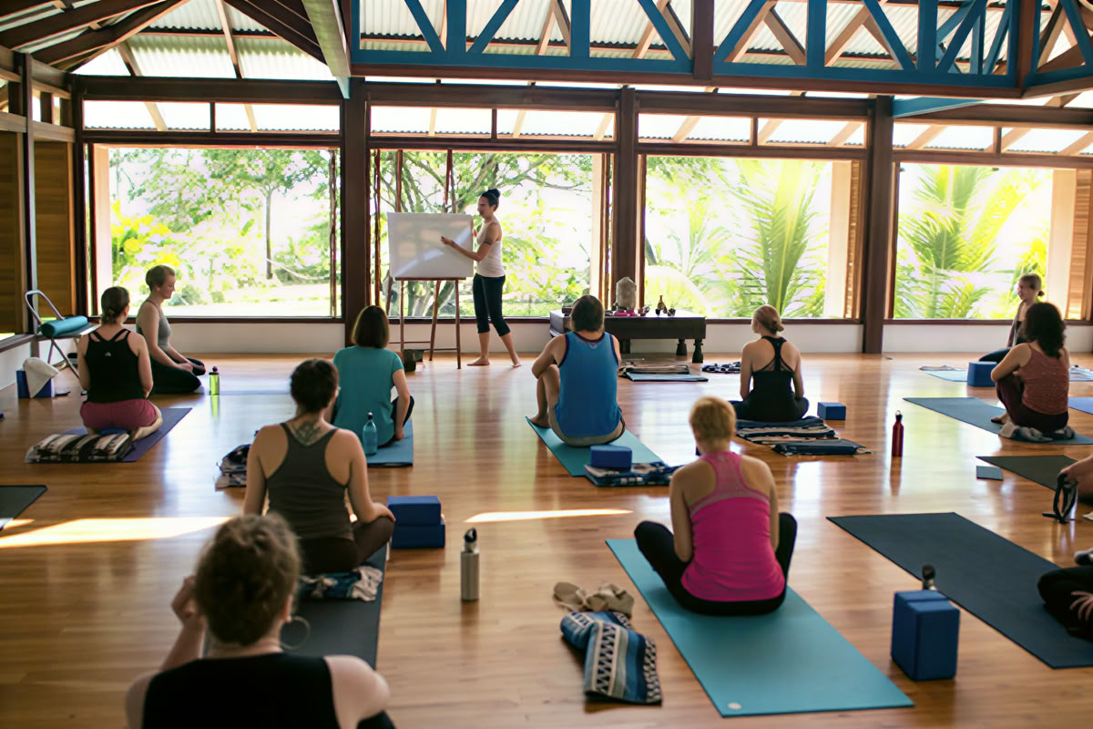 Formation de professeur de yoga de 200 heures sur 14 jours, septembre 2026
