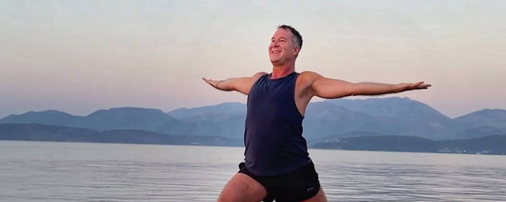 Évasion en Méditerranée : retraite de yoga en Grèce
