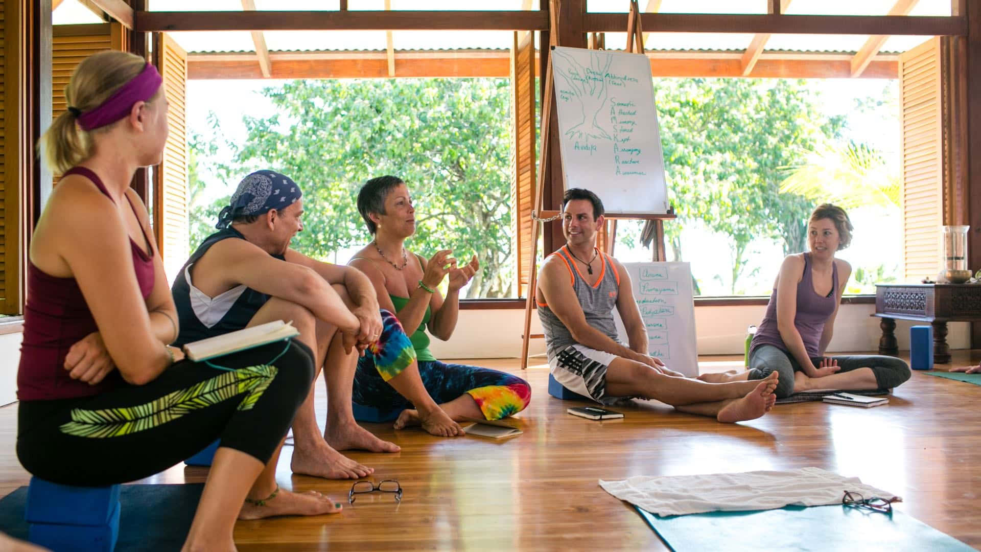 Retraite de Yoga à la Plage et dans la Jungle au Costa Rica 2027 avec Leah
