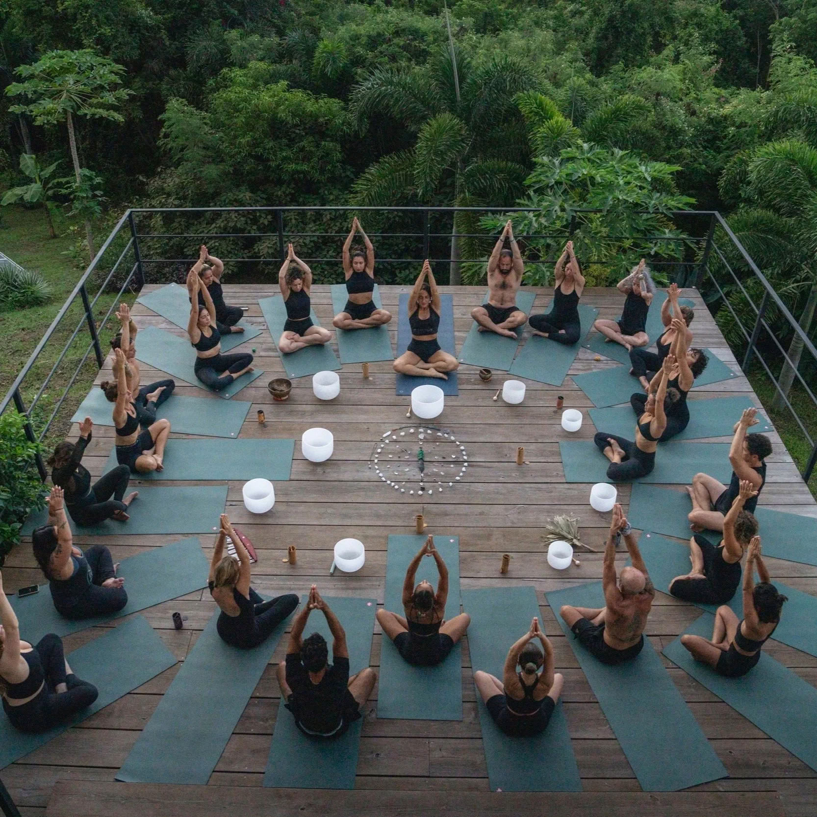 Yoga retraite avec Sylvia De Marco & Kano Mai