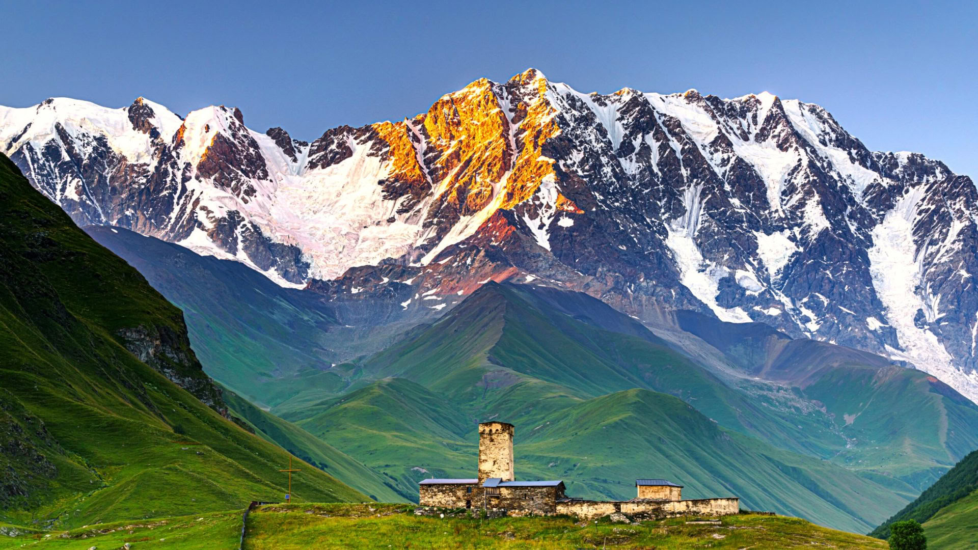 RACHA ET SVANETI : CIRCUIT DE RANDONNÉE – MODÉRÉ À DIFFICILE – 10 JOURS
