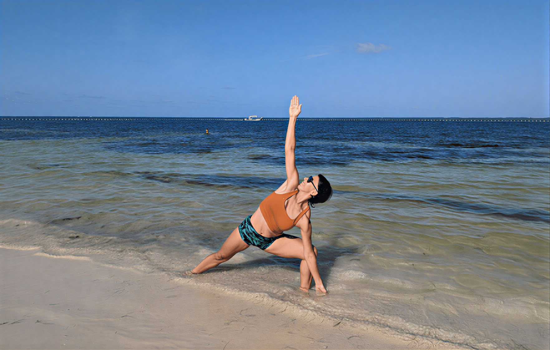 Hot Yoga, Vinyasa & Handstands avec Michael & Sindy!