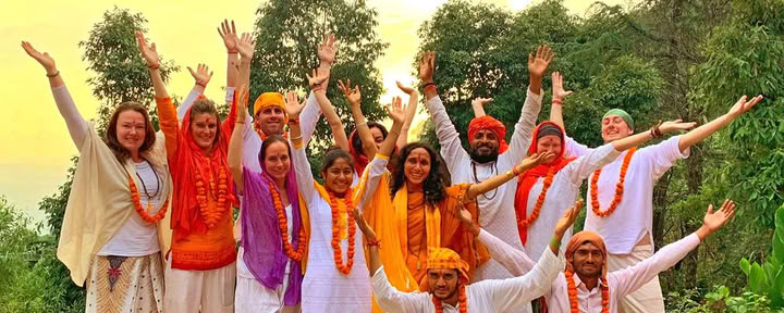 Formation de professeurs de yoga en Inde