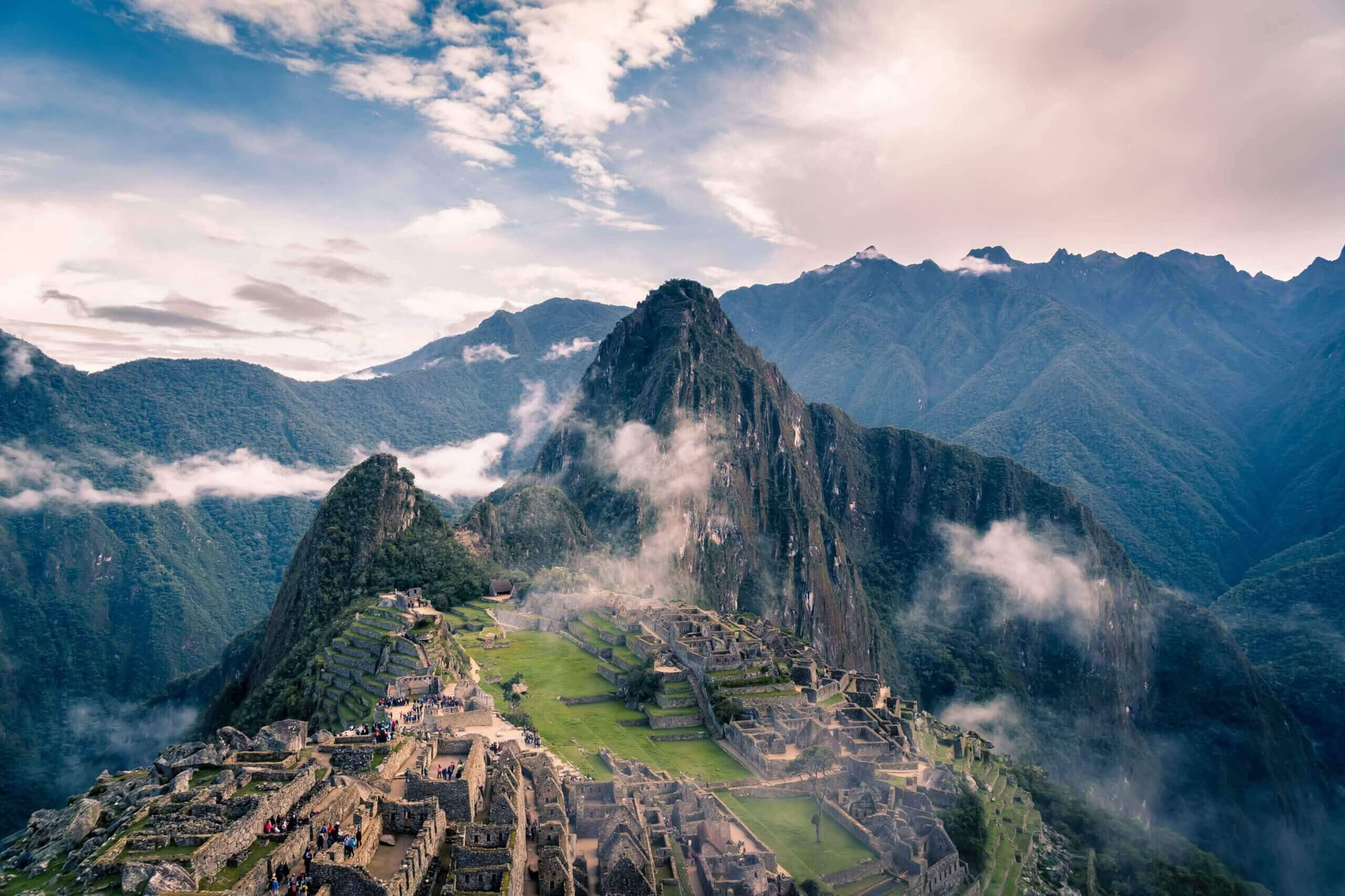 Machu Picchu en train : excursion consciente d’une journée complète