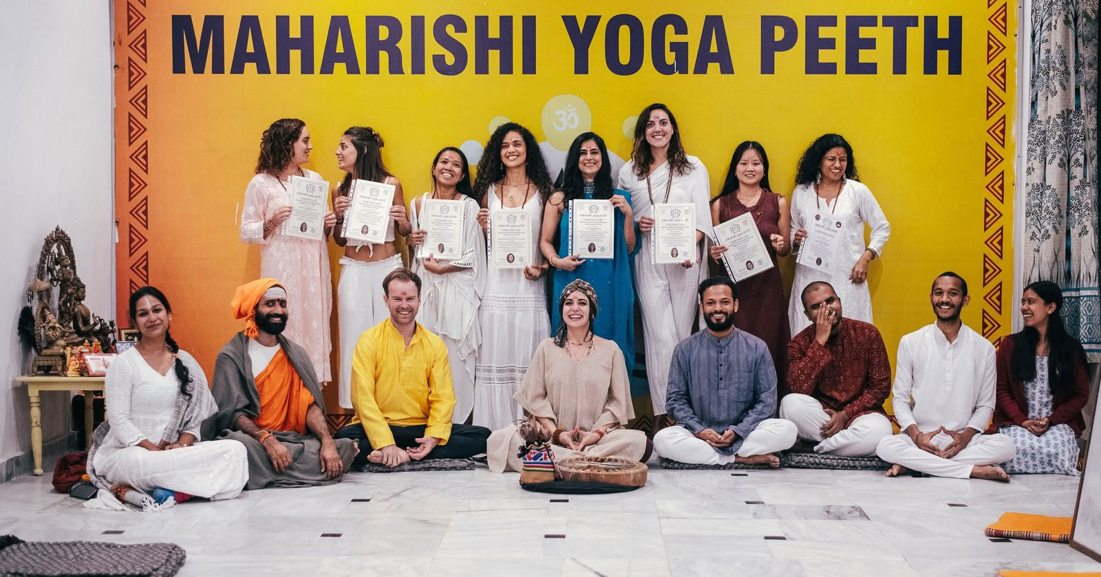 Formation de professeurs de yoga de 200 heures à Rishikesh – du 2 au 30 janvier 2027