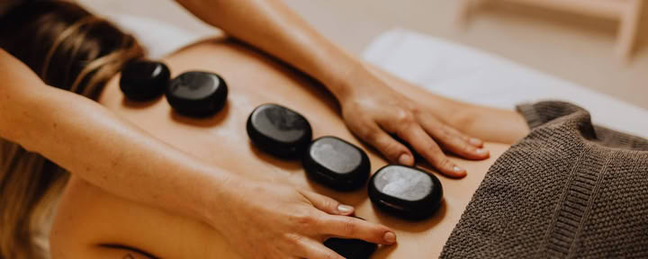 Formation de professeurs d’Ayurveda de 200 heures à Rishikesh – 3e au 28 janv. 2026