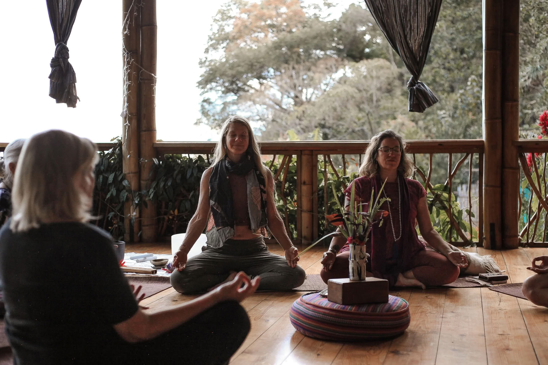 Heart of the Earth : retraite de yoga et nature