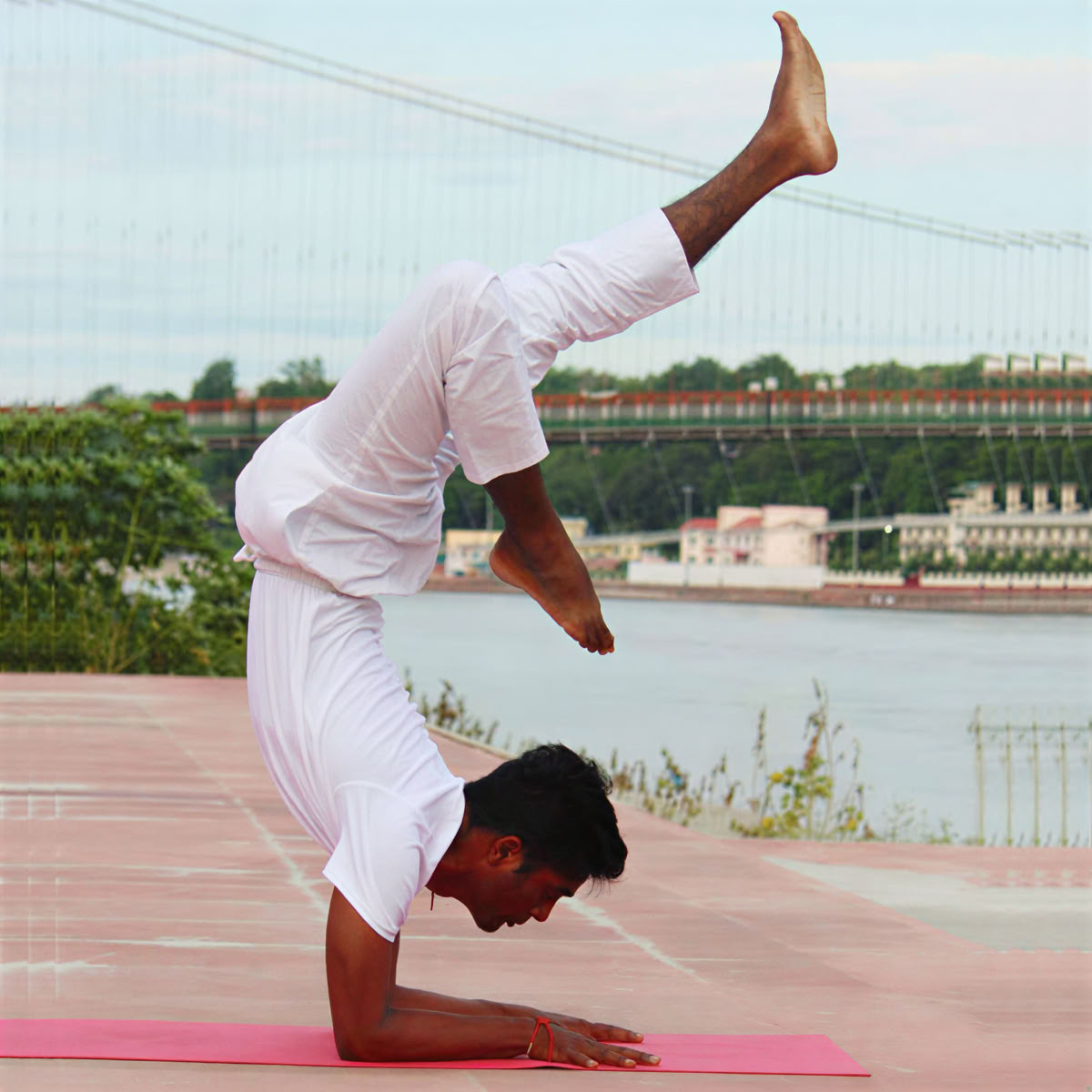 30 jours de retraite de yoga et de vacances idyllique