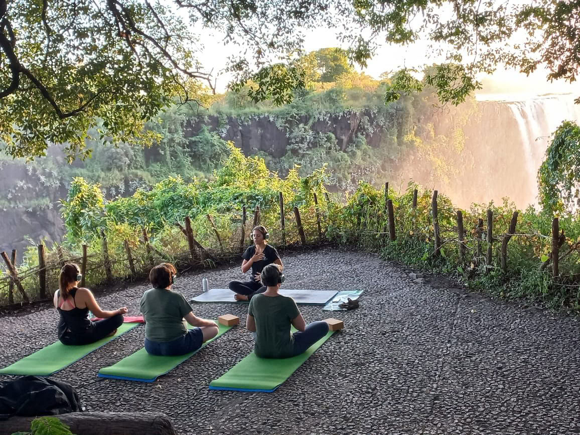 Yoga aux Falls