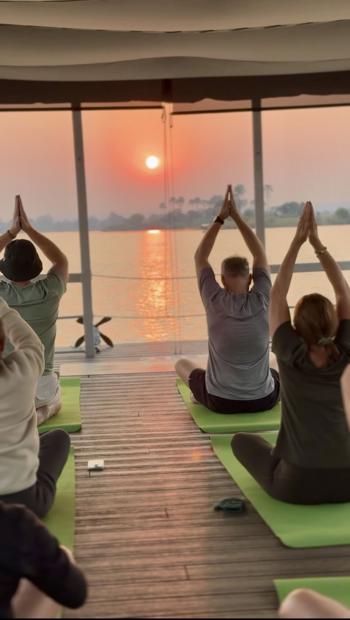 Yoga Sur Le Zambèze