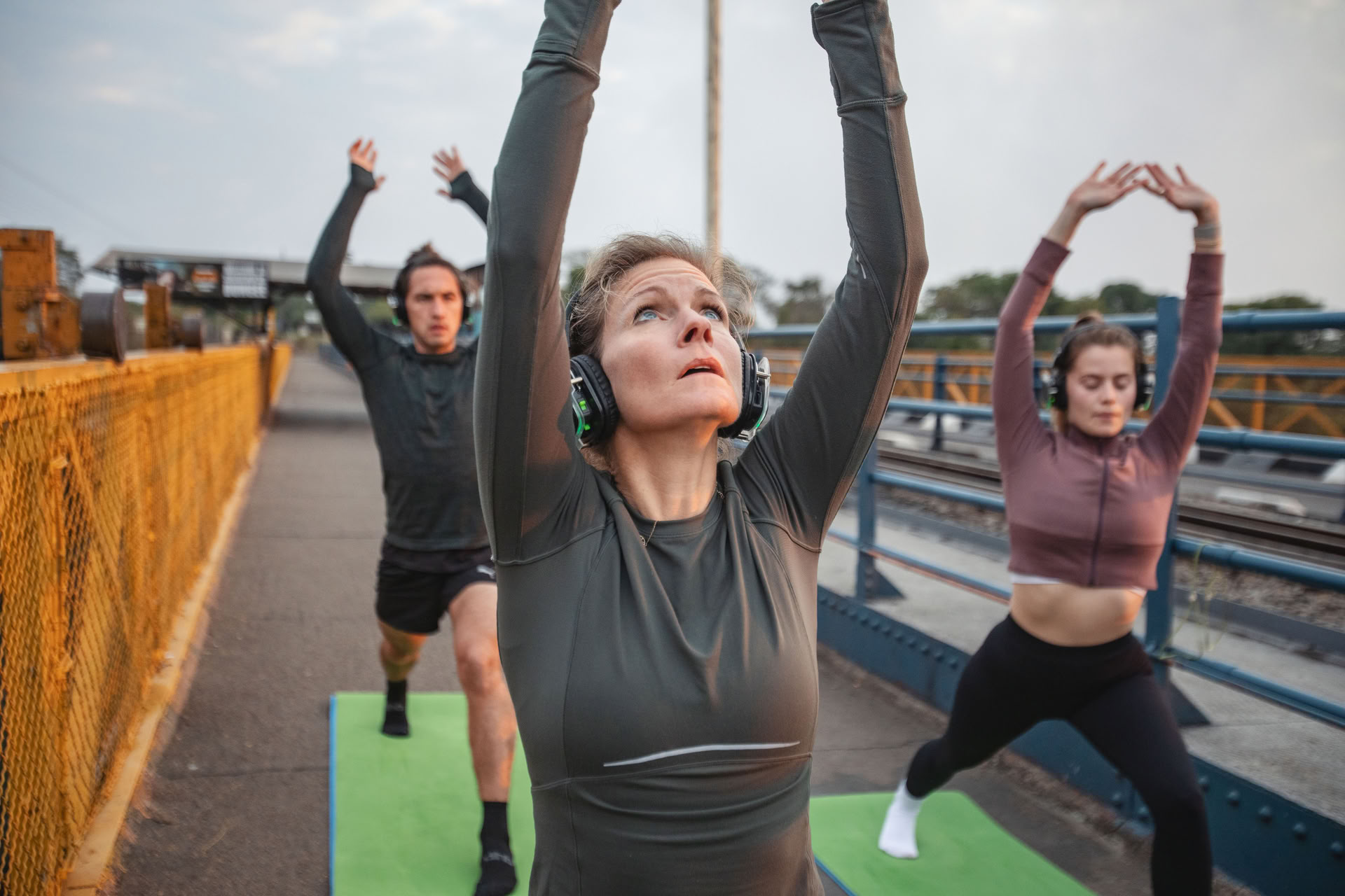 Yoga sur le pont