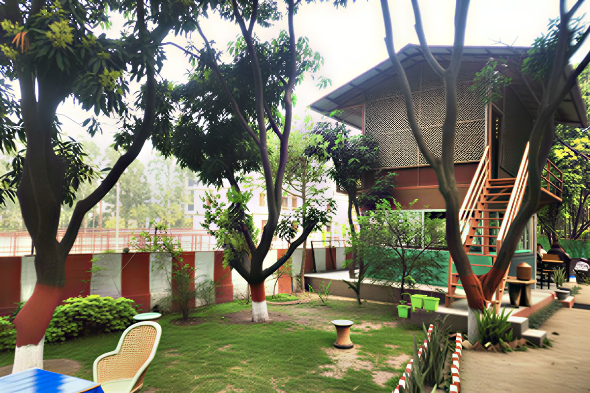 Formation de professeur de yoga prénatal et postnatal à Rishikesh, Inde