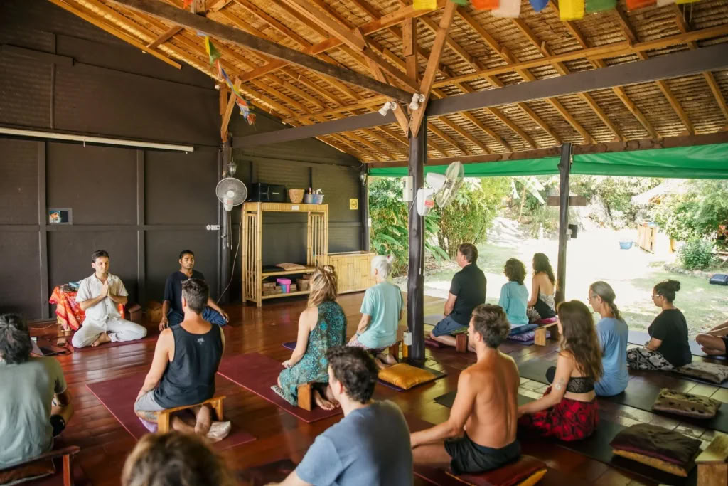 Formation de professeur de yoga Hatha 300 heures