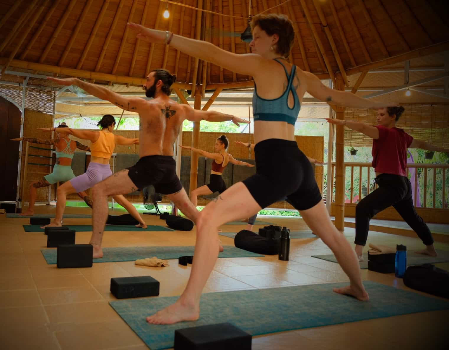 Formation de professeur de yoga de 200 heures au Portugal