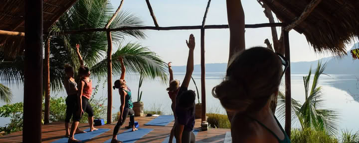 DesignYourBliss Retraites de yoga