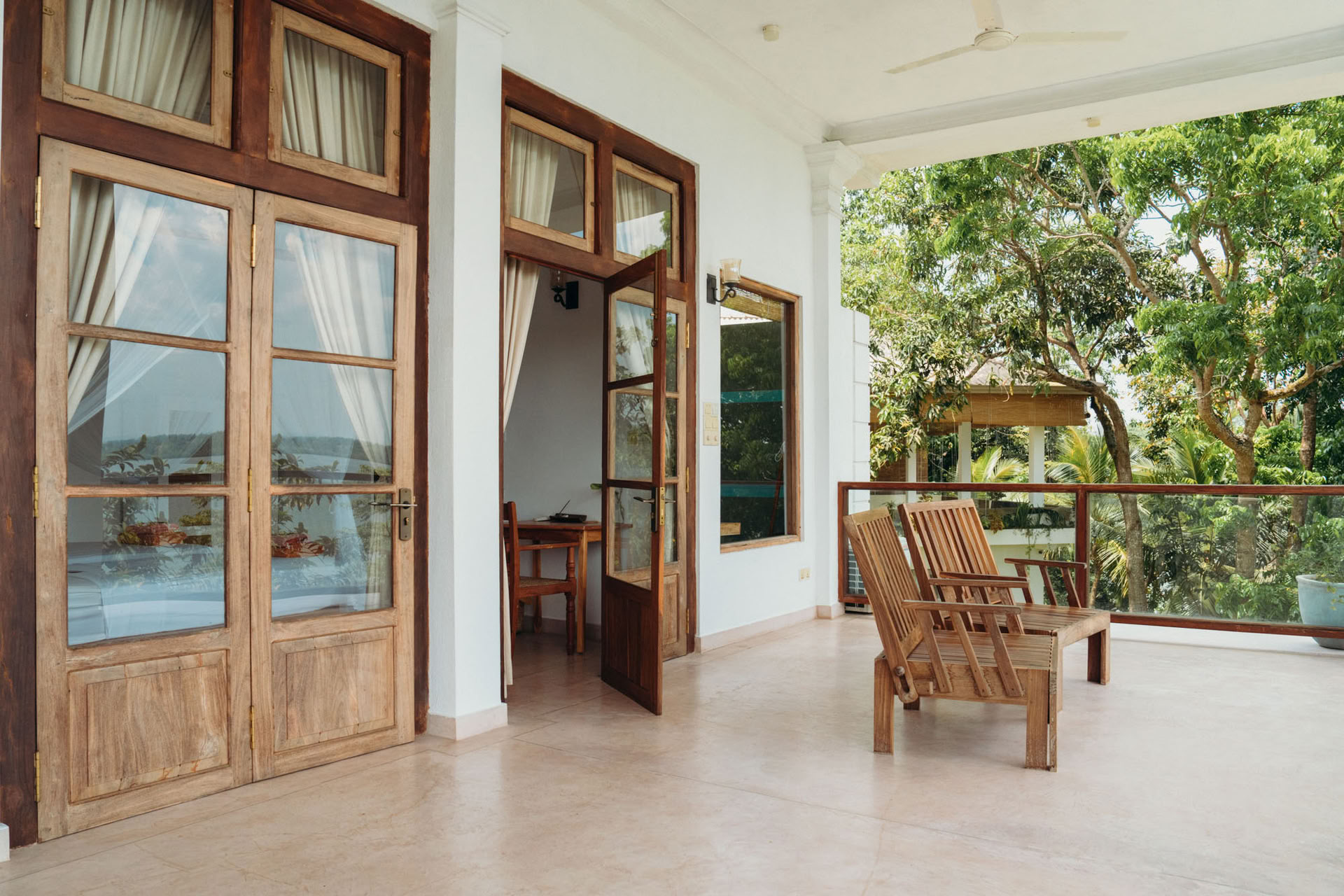 100-Heure Vinyasa + Yin YTT