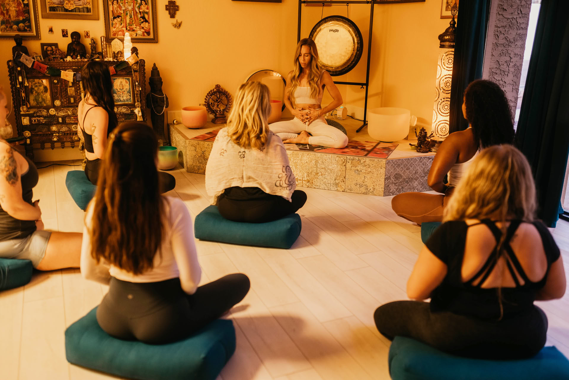 Formation de professeur de Kundalini Yoga de 200 heures