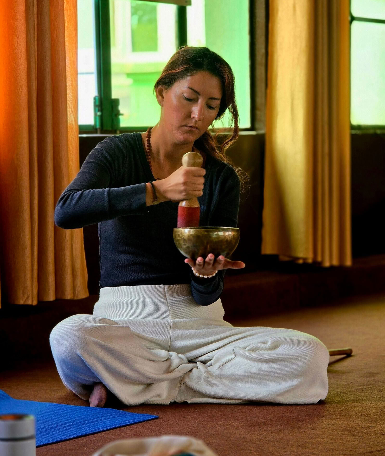 Cours de guérison par le son à Rishikesh