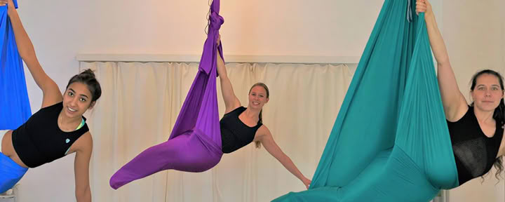 Retraite de yoga aérien
