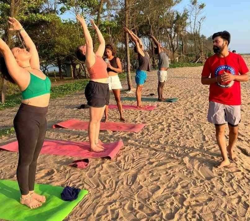Cours de formation de professeur de yoga de 100 heures au Kerala