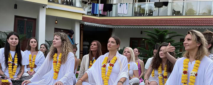 Formation avancée de 100 heures en Tantra et Kundalini Yoga à Goa, en Inde