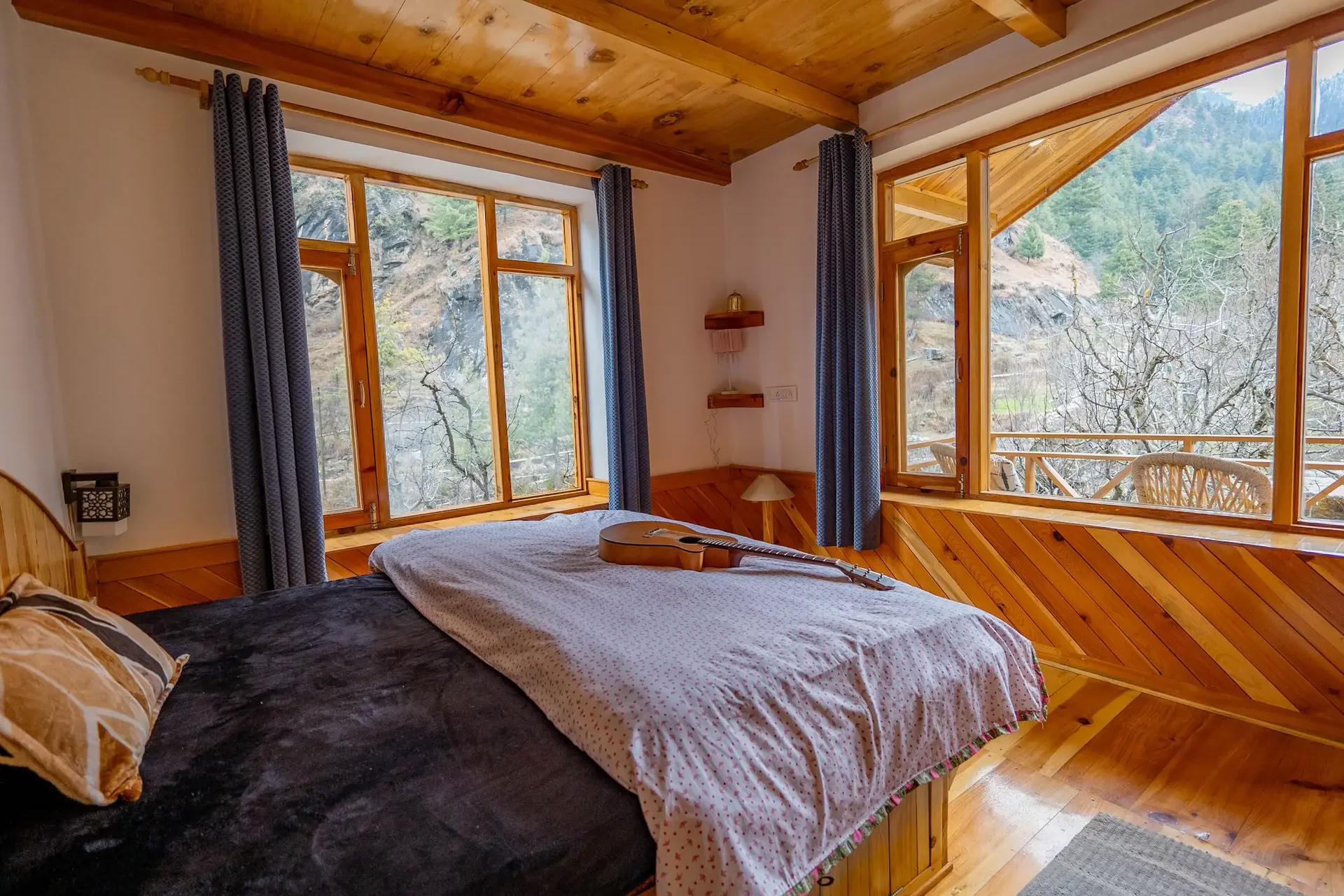 Himalayas Retraite - Marigold Room (Double Occupancy)