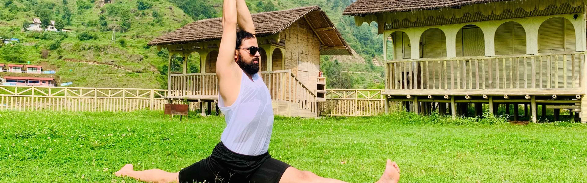 Formation de professeur de yoga de 200 heures au Népal