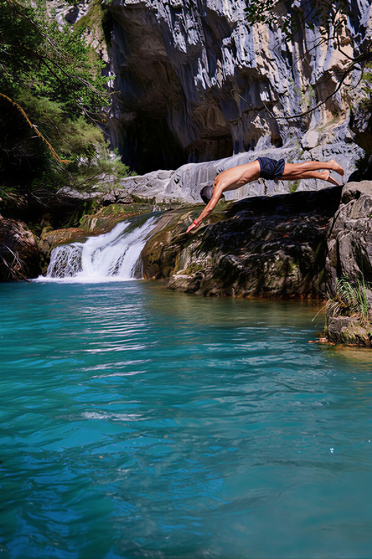 La paix dans la nature sauvage : retraite de yoga, d'art et de nature