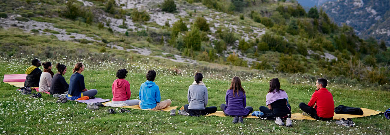 Reverence pour la vie : retraite de yoga, pleine conscience et randonnée