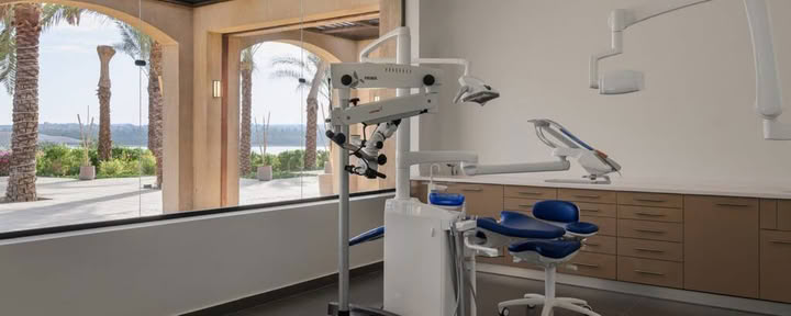 Retraite de transformation de la beauté et du sourire sans âge