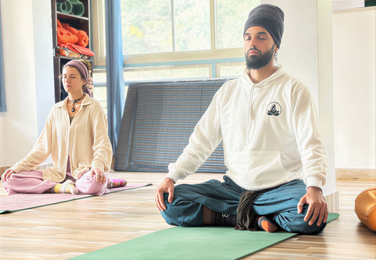 10 jours de formation de professeur de yoga aérien à Rishikesh