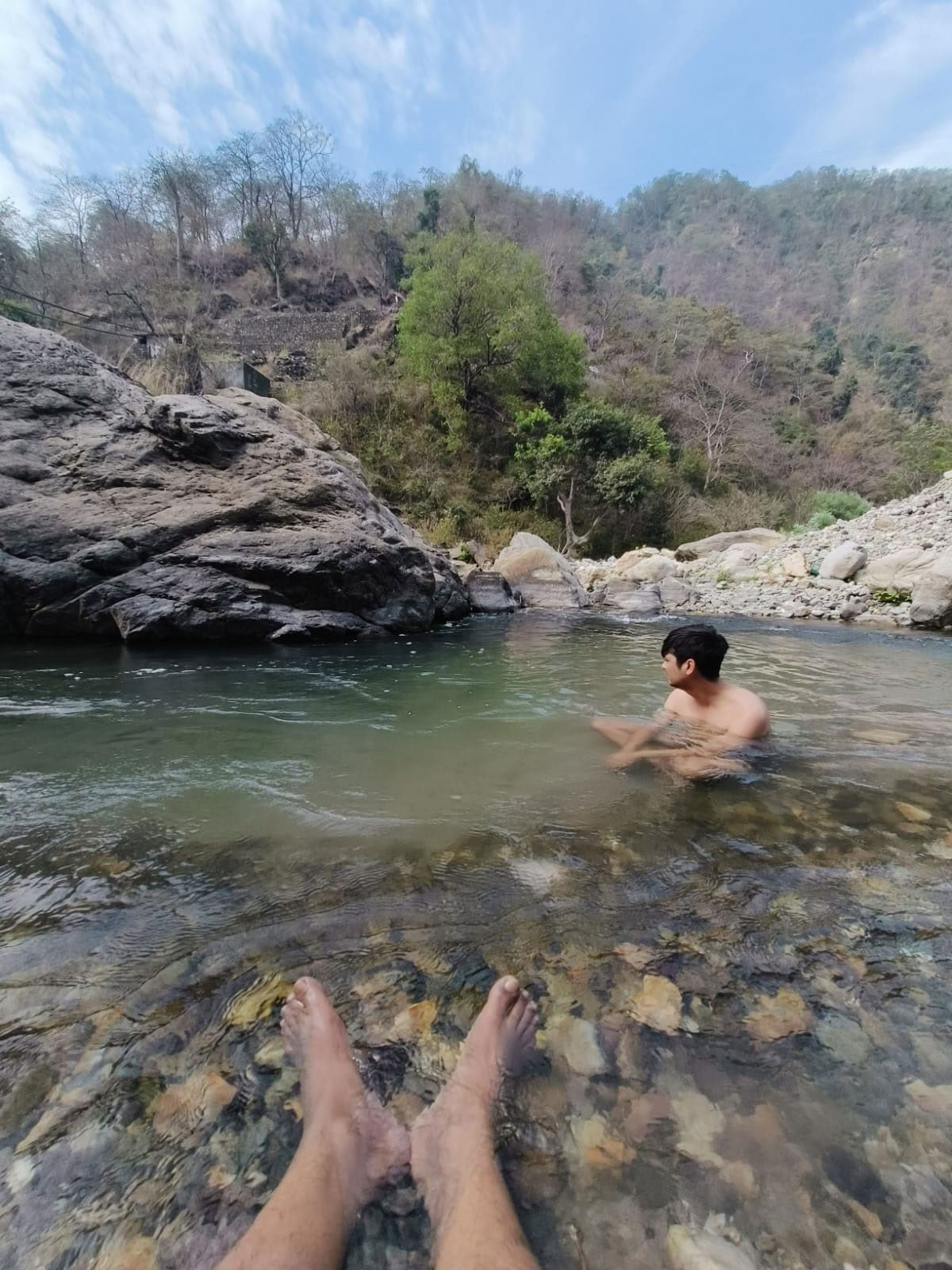 Retraite au bord de la rivière