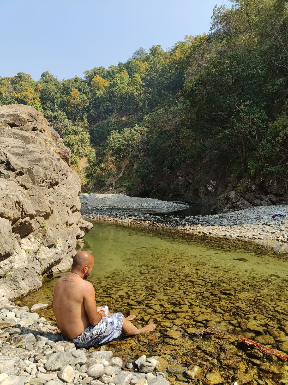 Retraite au bord de la rivière