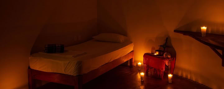 Retraite de méditation dans l'obscurité