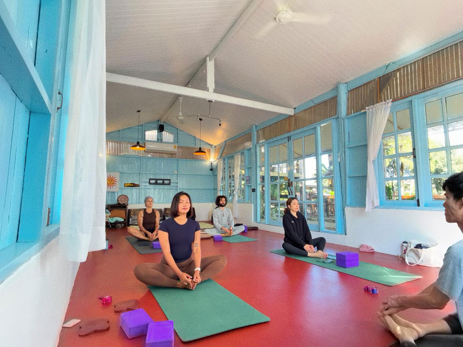 Cours de formation de professeur de yoga de 200 heures