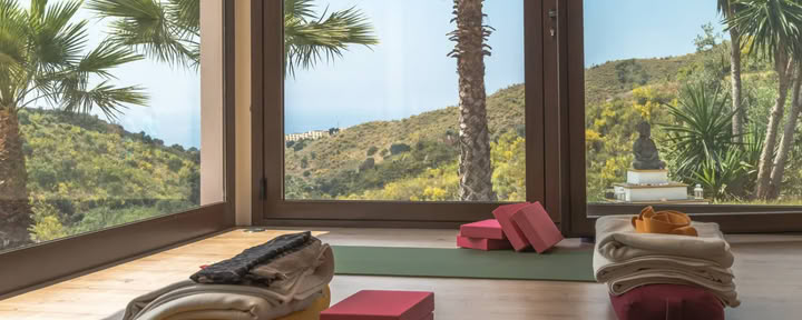 Vacances de yoga Iyengar avec Karen Calder