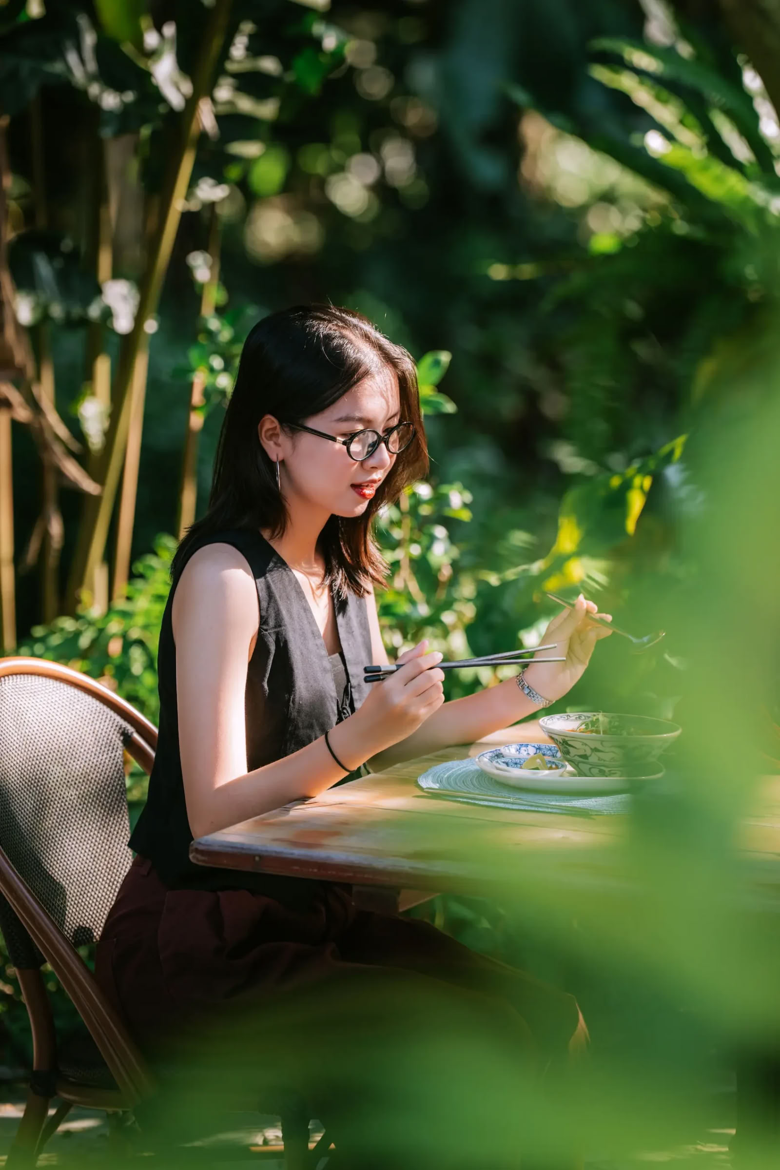 Le repas en forêt à Thong Nguyen