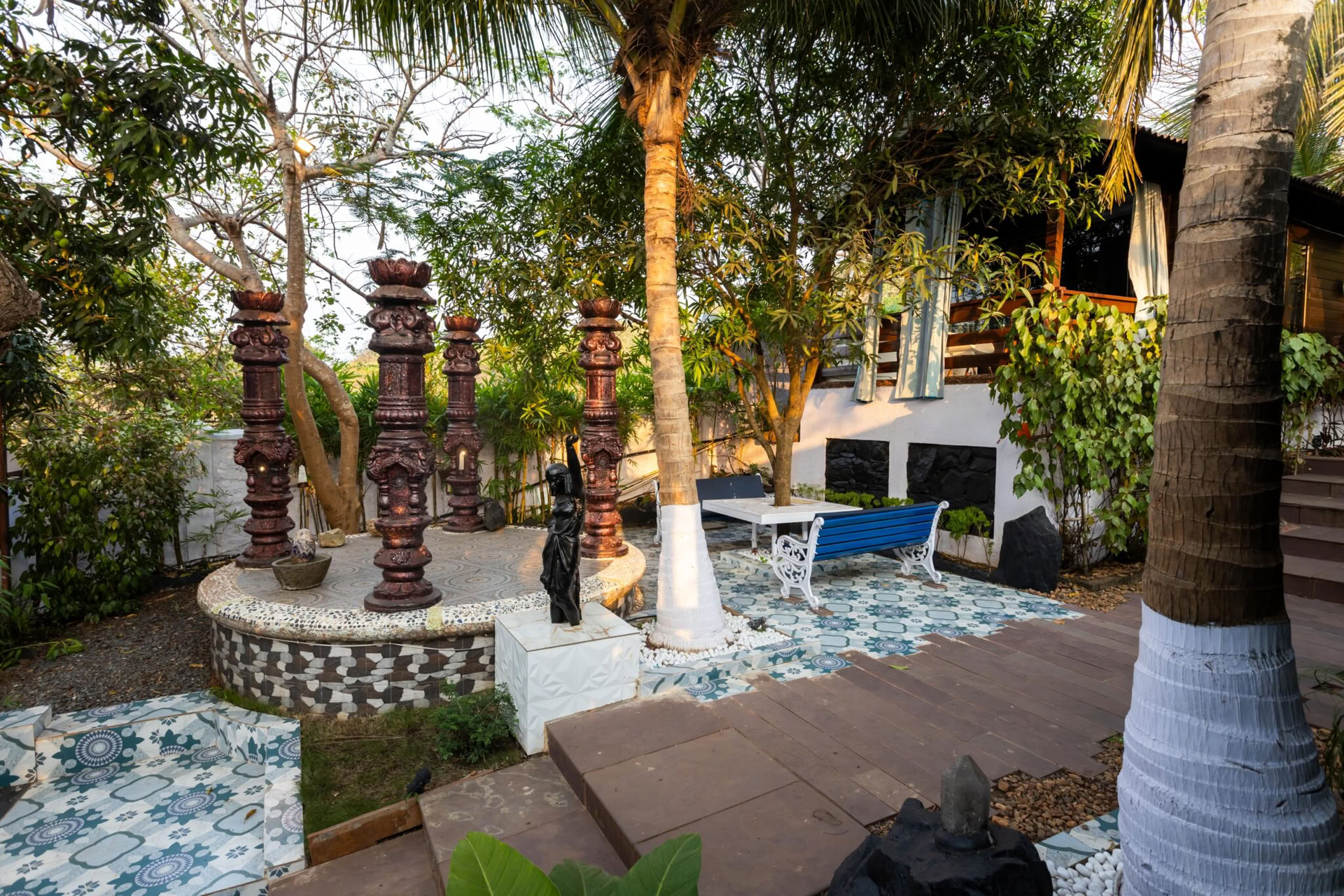 Cours de formation de professeur de yoga multi-style de 200 heures