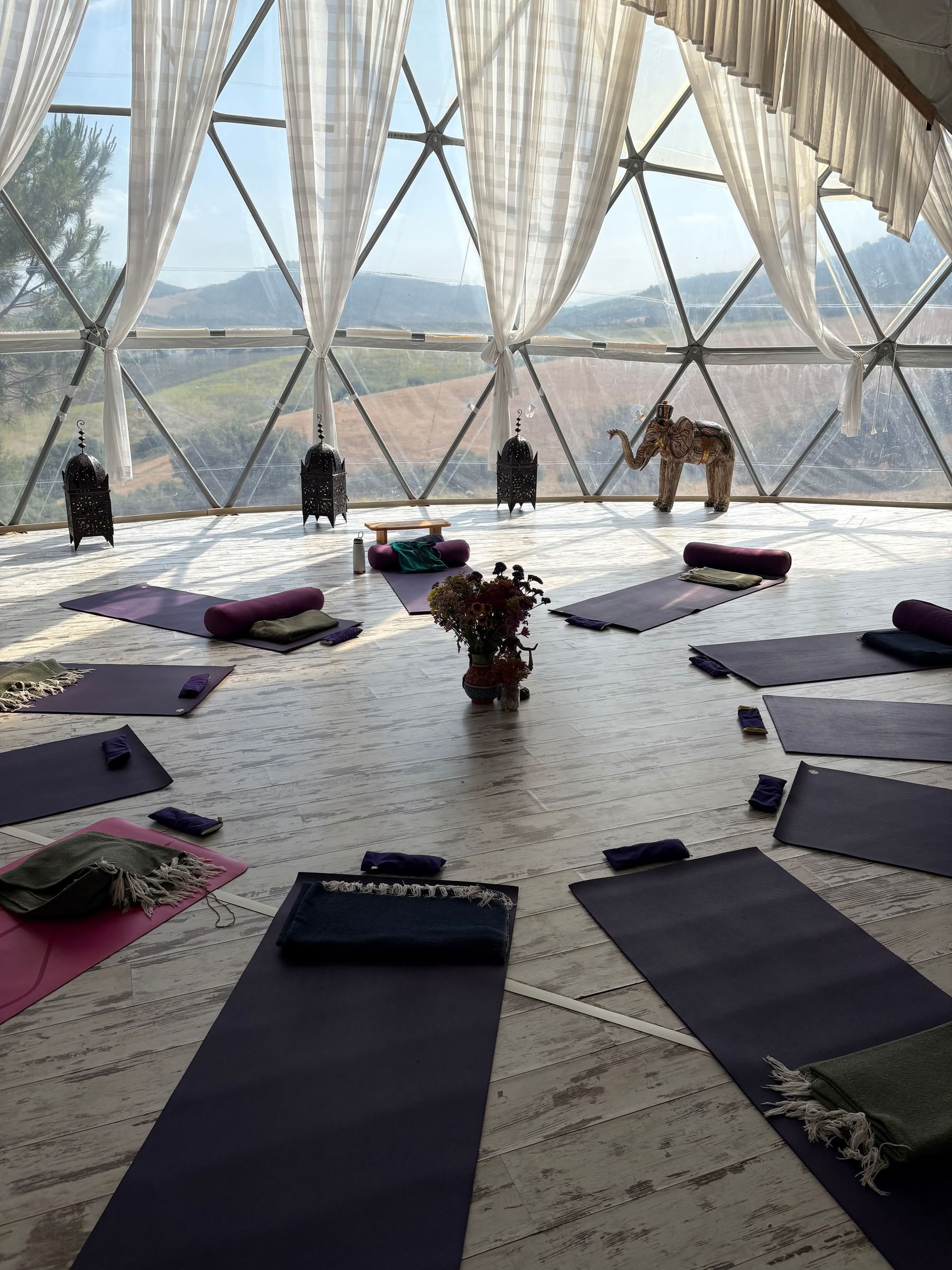 Vacances de yoga d'été, Espagne 2027