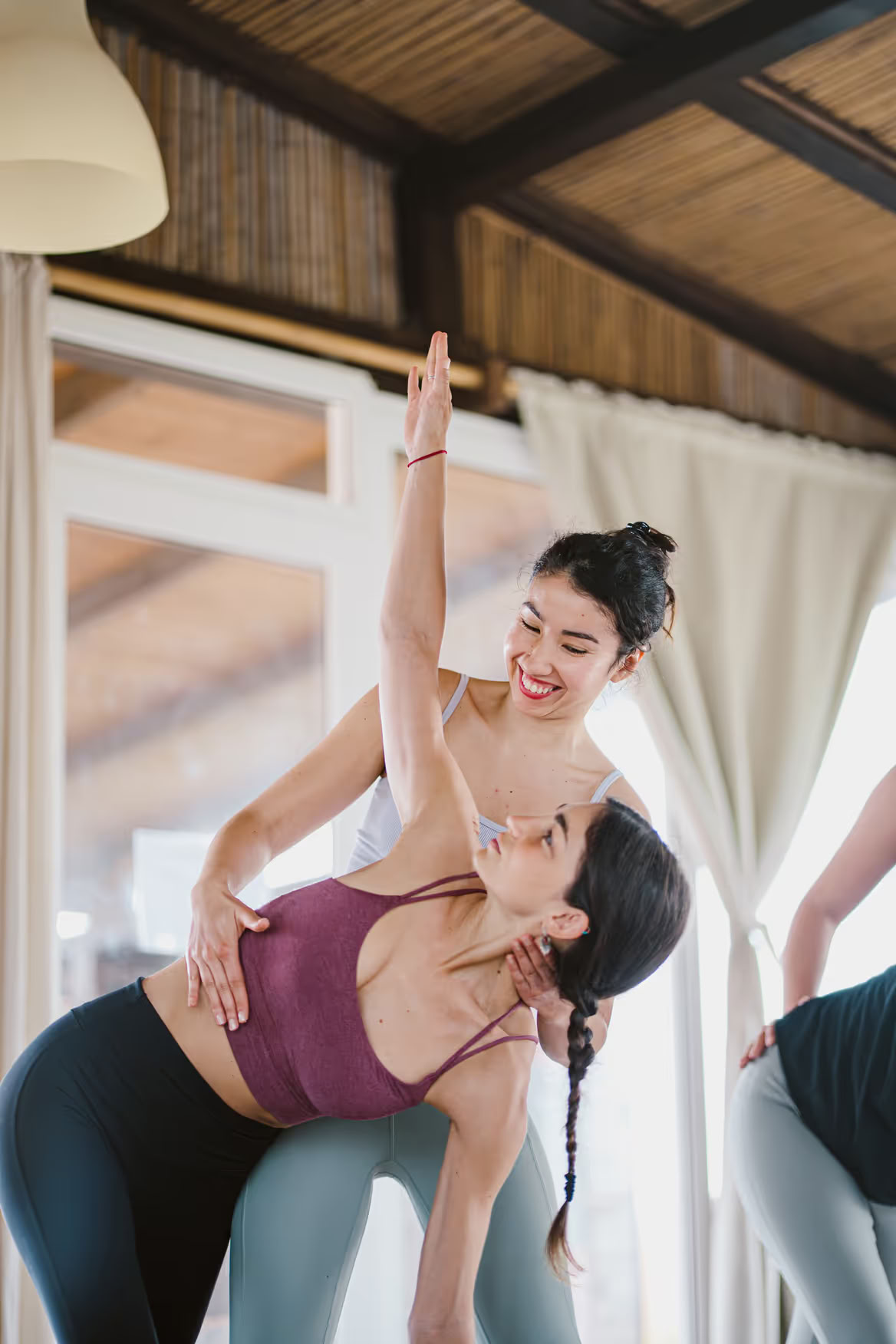 Floripa Summer Play : Yoga, Acro & Inversions