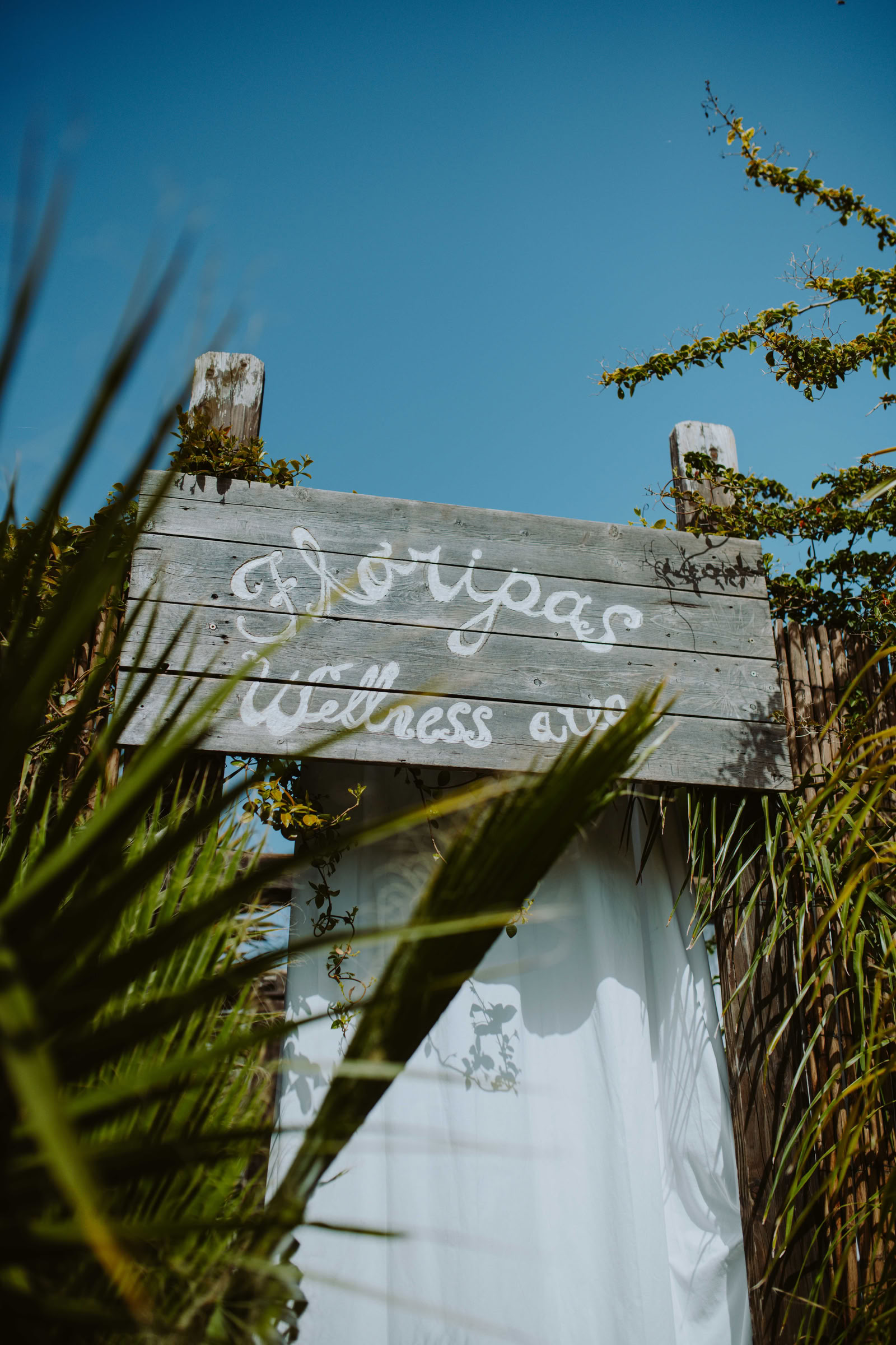 Floripa Summer Play : Yoga, Acro & Inversions