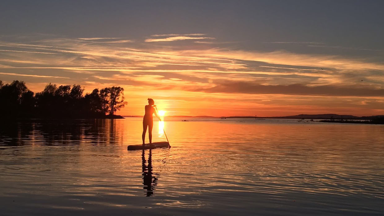 Tour en SUP au coucher du soleil