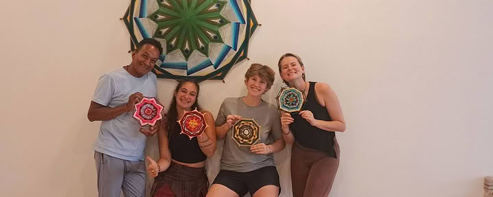 Atelier de tissage de mandala