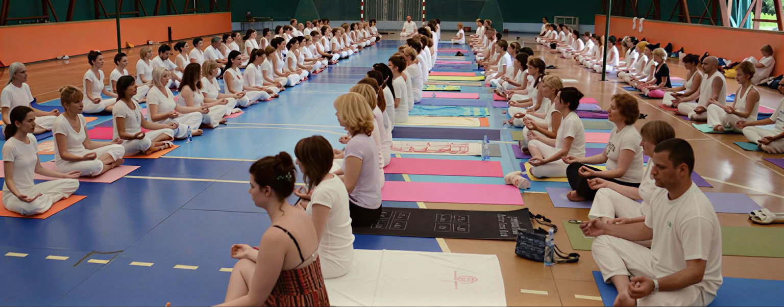 Week-end de yoga et de méditation dorés de 3 jours