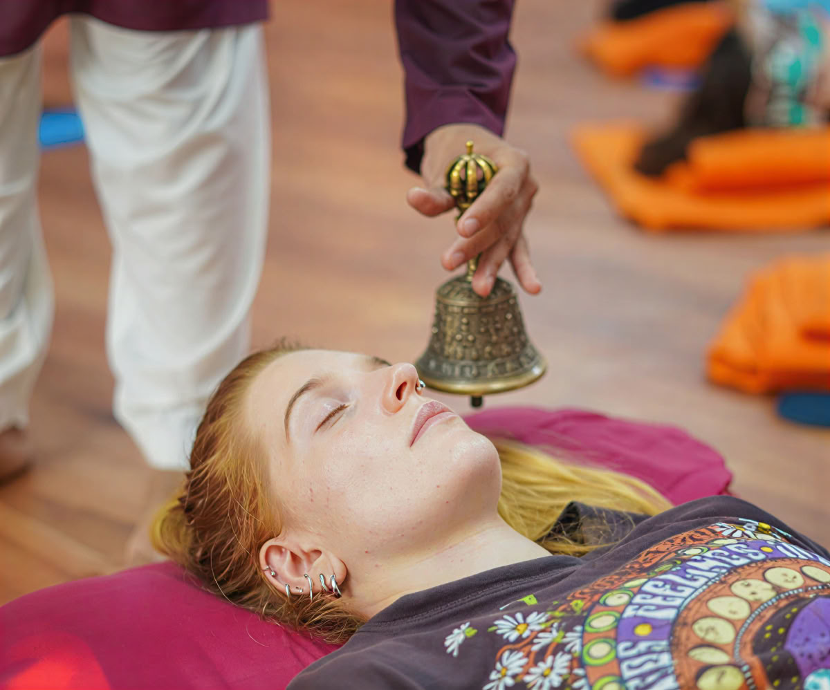 Formation de professeur en sonothérapie à Rishikesh